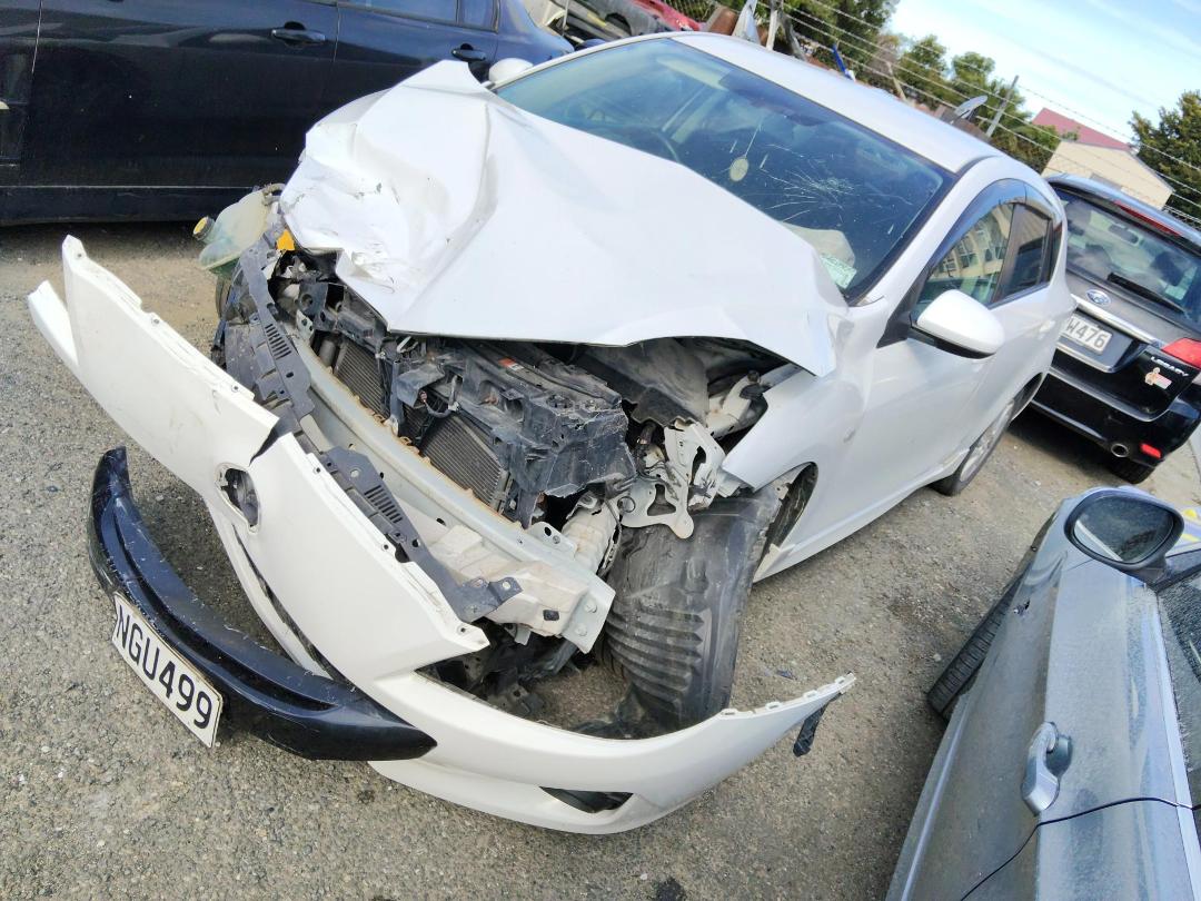 Photo '2' of Mazda Axela