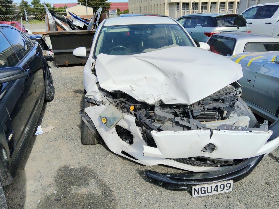 Photo '4' of Mazda Axela