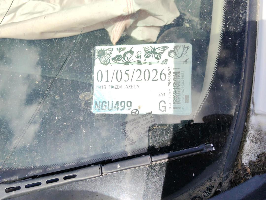 Photo '9' of Mazda Axela