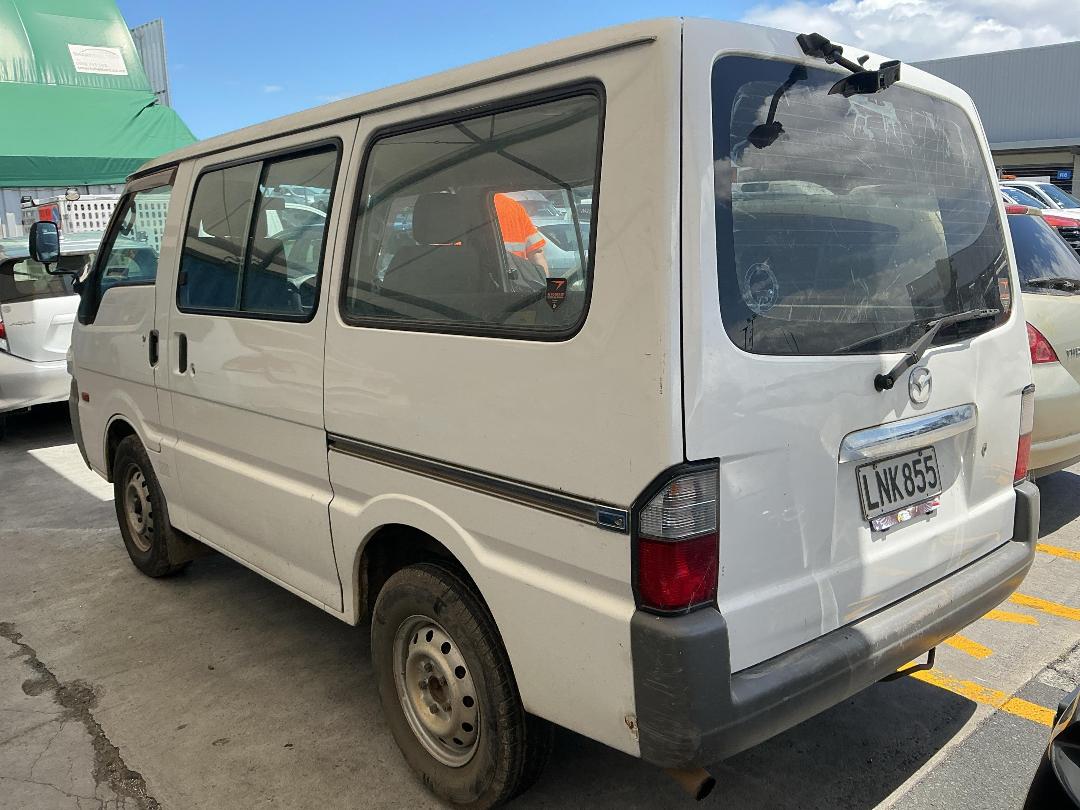 Photo '4' of Mazda Bongo