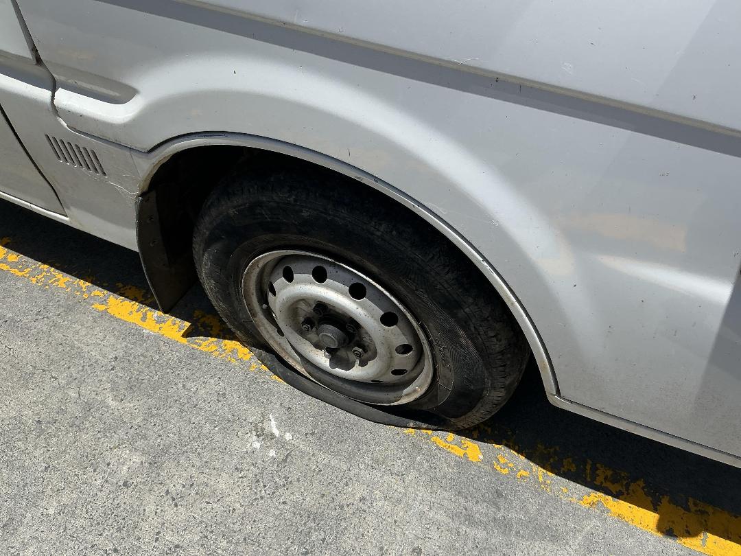 Photo '6' of Mazda Bongo