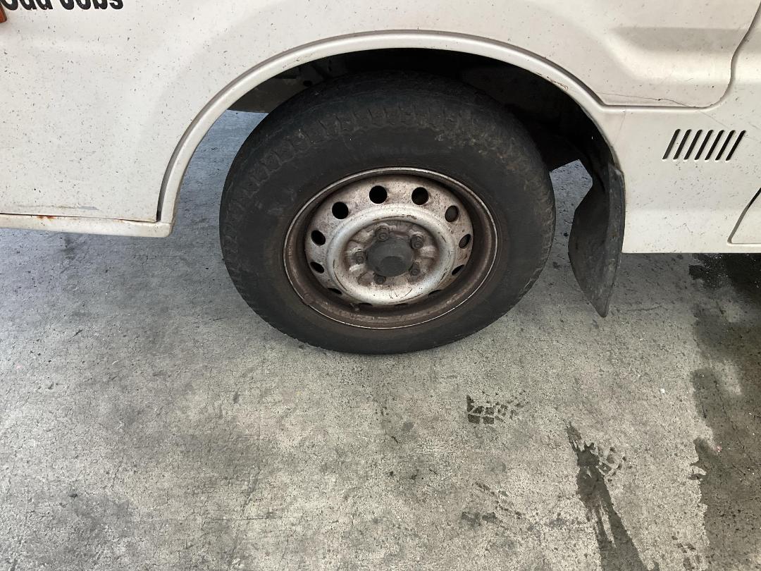 Photo '9' of Mazda Bongo Photo '9' of Mazda Bongo