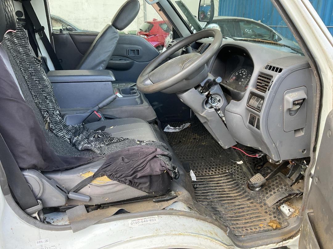 Photo '13' of Mazda Bongo Photo '13' of Mazda Bongo