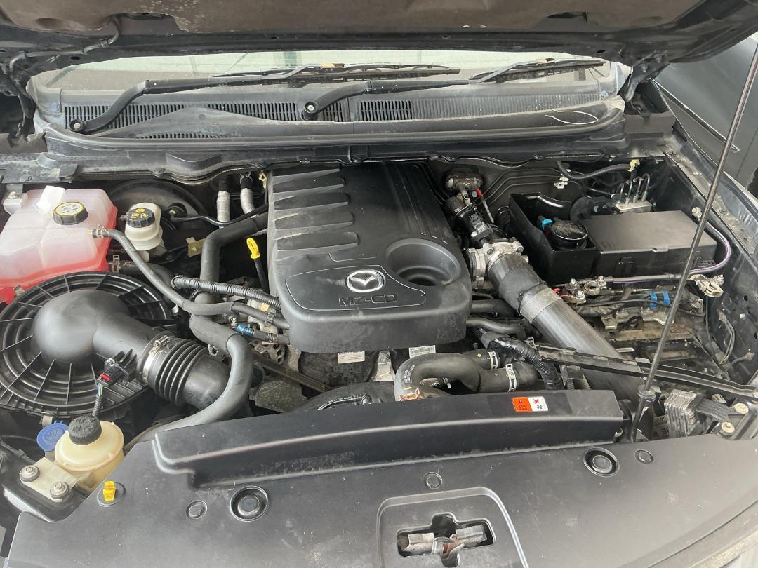 Photo '17' of Mazda Bt-50 GSX D/C W/S Photo '17' of Mazda Bt-50 GSX D/C W/S