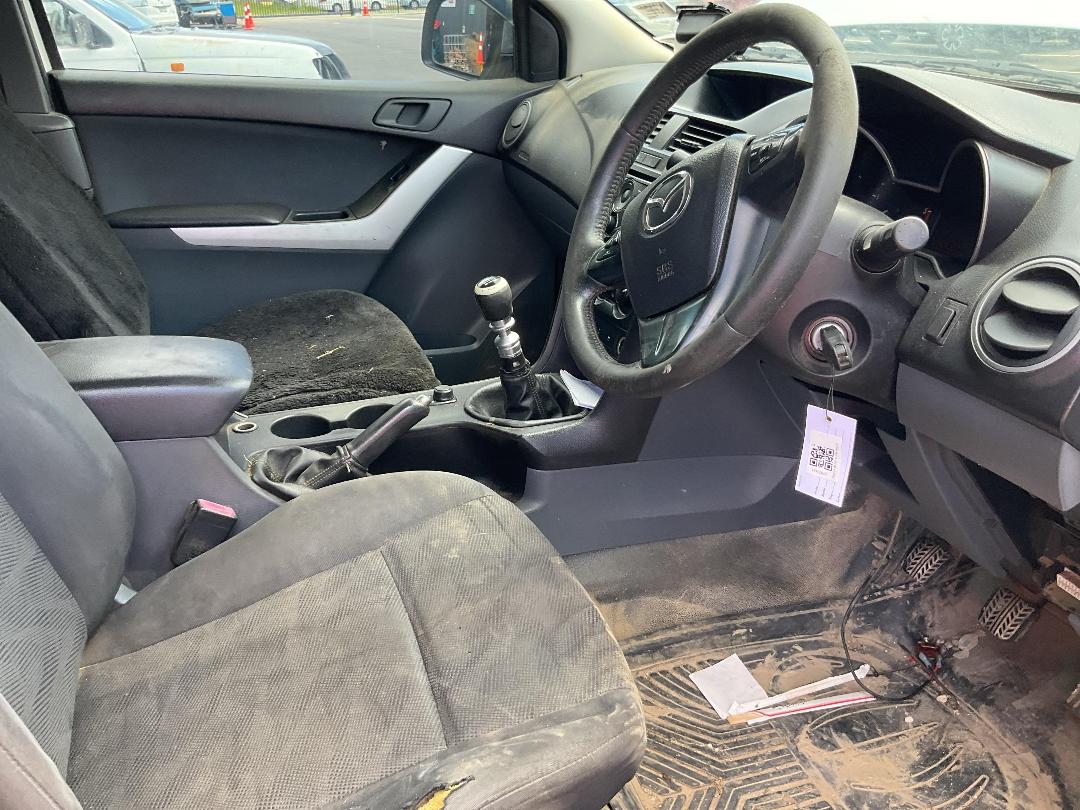 Photo '14' of Mazda Bt-50 GLX C/P C/C Plus Photo '14' of Mazda Bt-50 GLX C/P C/C Plus