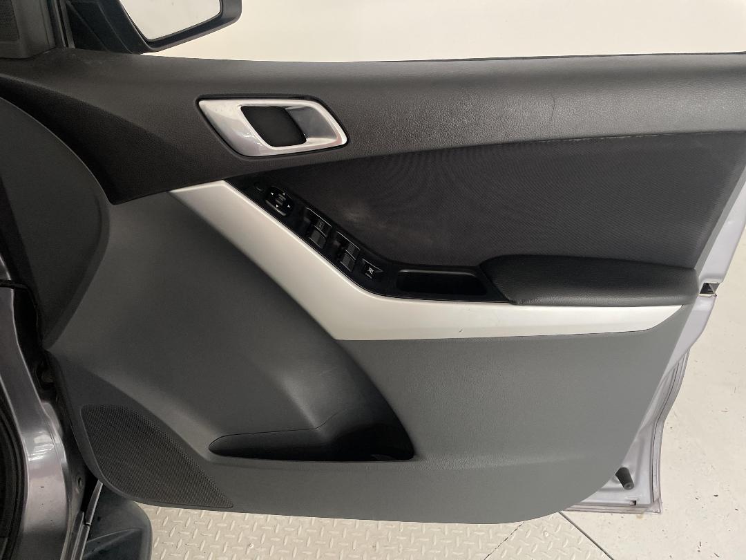 Photo '15' of Mazda Bt-50 Photo '15' of Mazda Bt-50