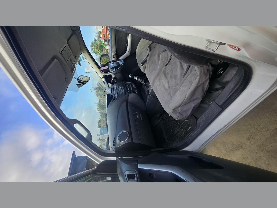 Photo '12' of Mazda Bt-50 GLX S/C C/C