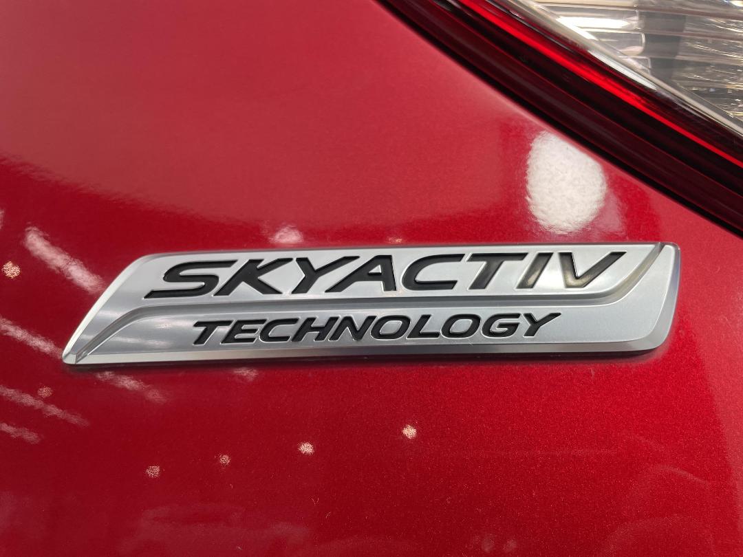 Photo '32' of Mazda CX-5