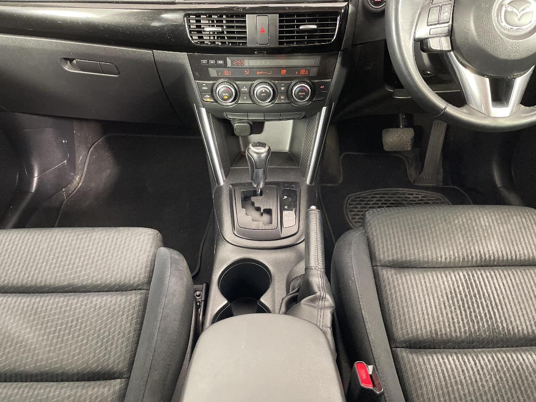 Photo '18' of Mazda CX-5