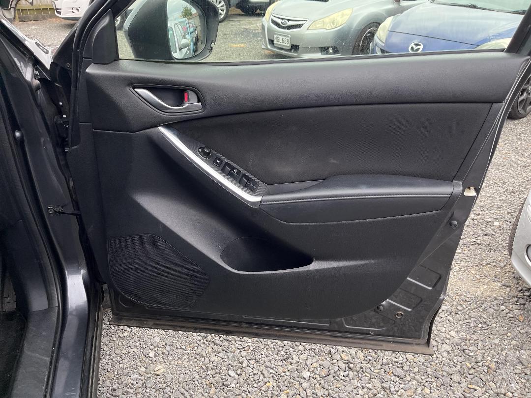 Photo '9' of Mazda CX-5 Photo '9' of Mazda CX-5