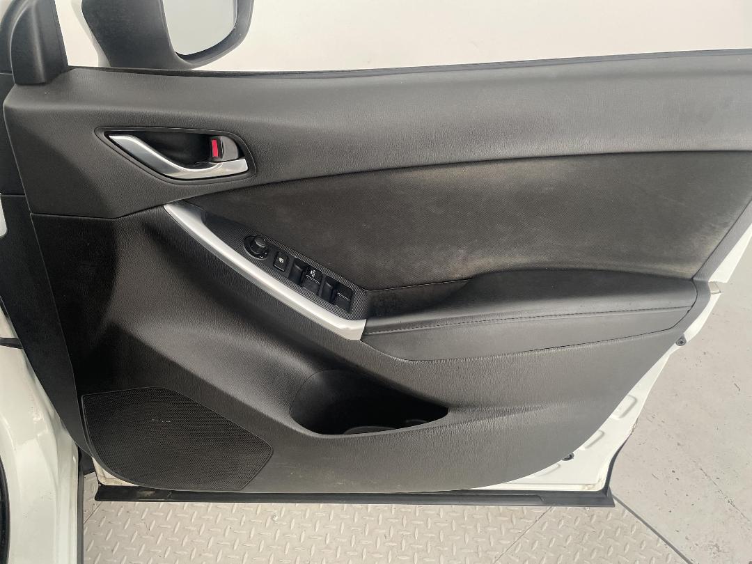 Photo '15' of Mazda CX-5 Photo '15' of Mazda CX-5