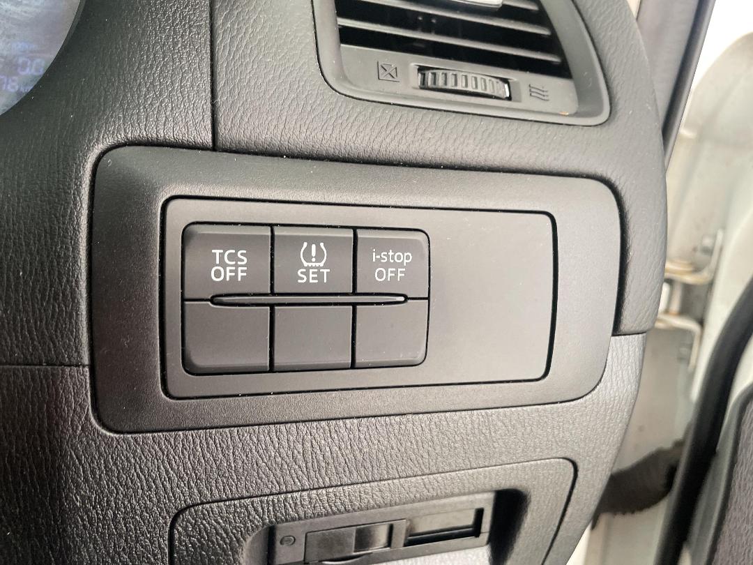 Photo '25' of Mazda CX-5 Photo '25' of Mazda CX-5