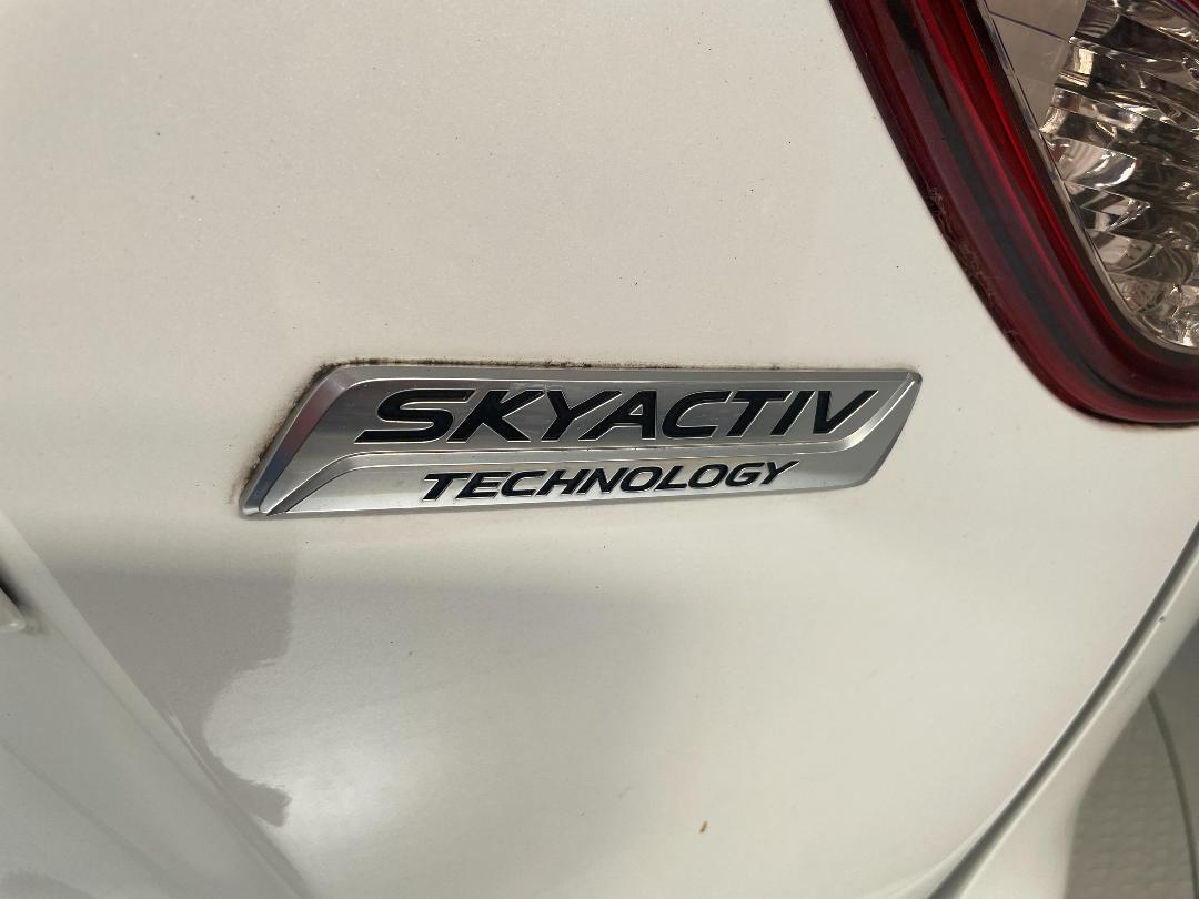 Photo '37' of Mazda CX-5 Photo '37' of Mazda CX-5