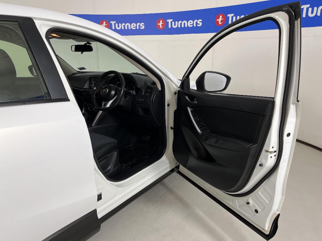 Photo '15' of Mazda CX-5 Photo '15' of Mazda CX-5