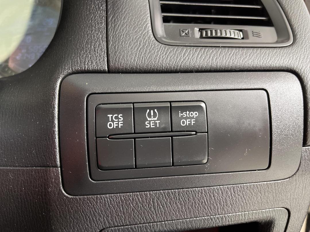 Photo '25' of Mazda CX-5 Photo '25' of Mazda CX-5