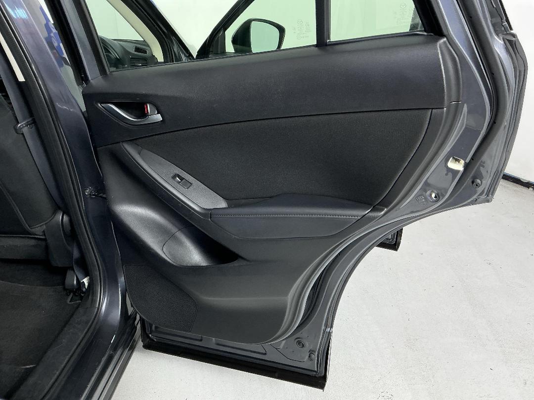 Photo '19' of Mazda CX-5