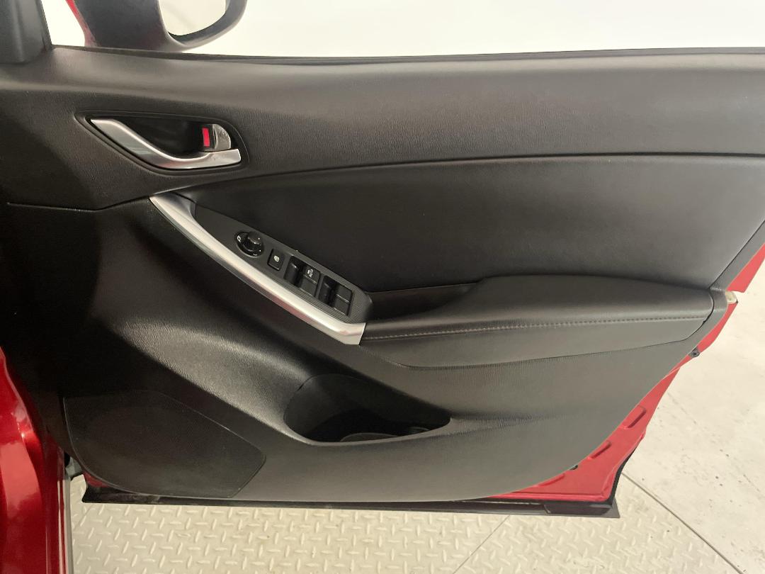 Photo '15' of Mazda CX-5