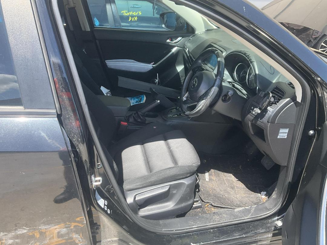 Photo '18' of Mazda CX-5