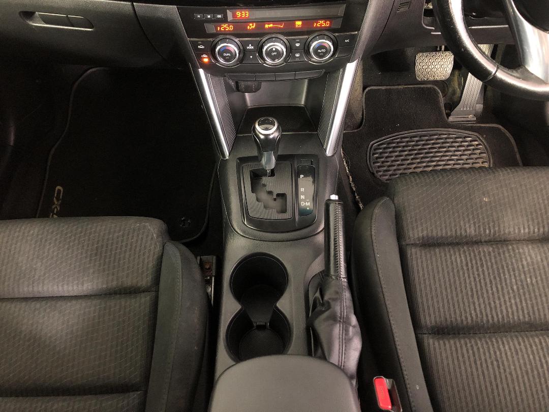 Photo '18' of Mazda CX-5