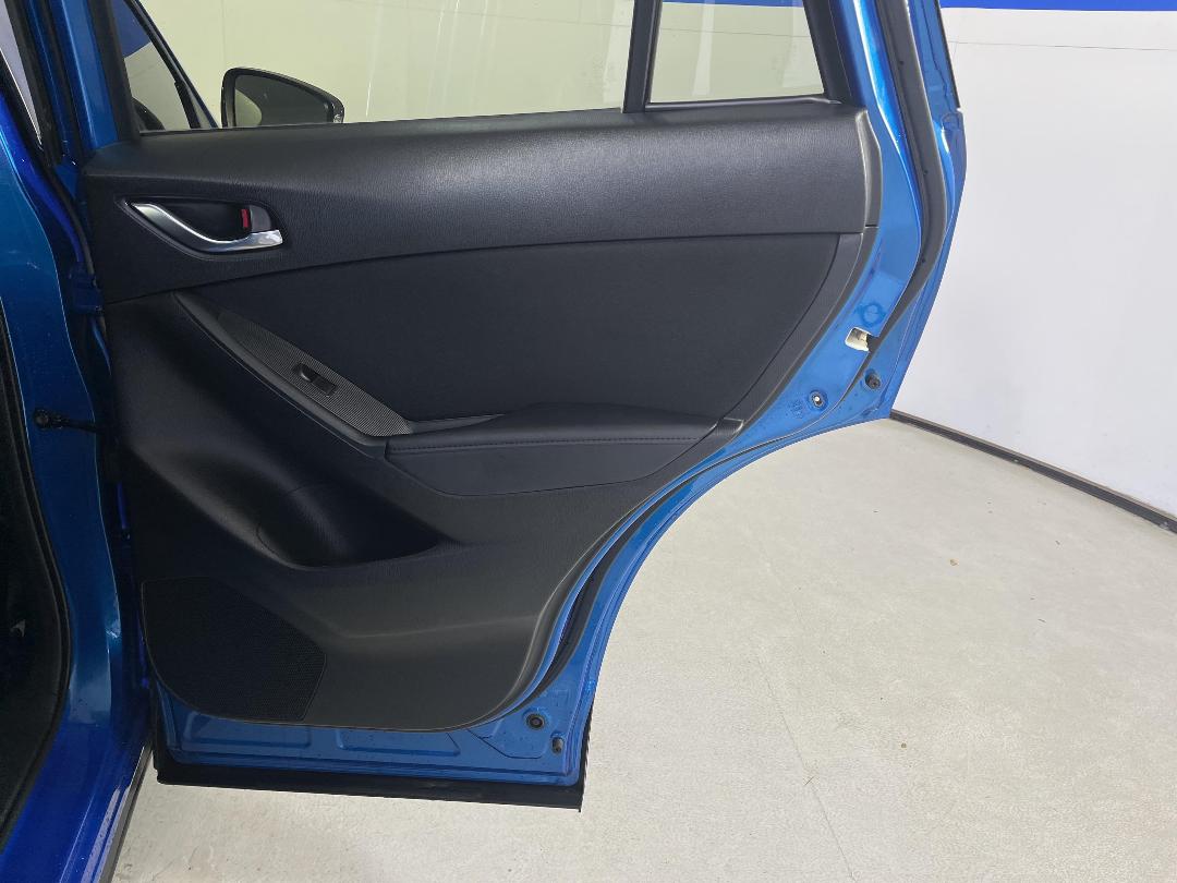 Photo '19' of Mazda CX-5