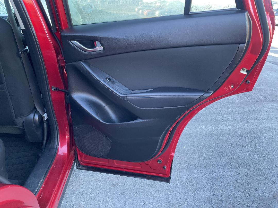 Photo '17' of Mazda CX-5