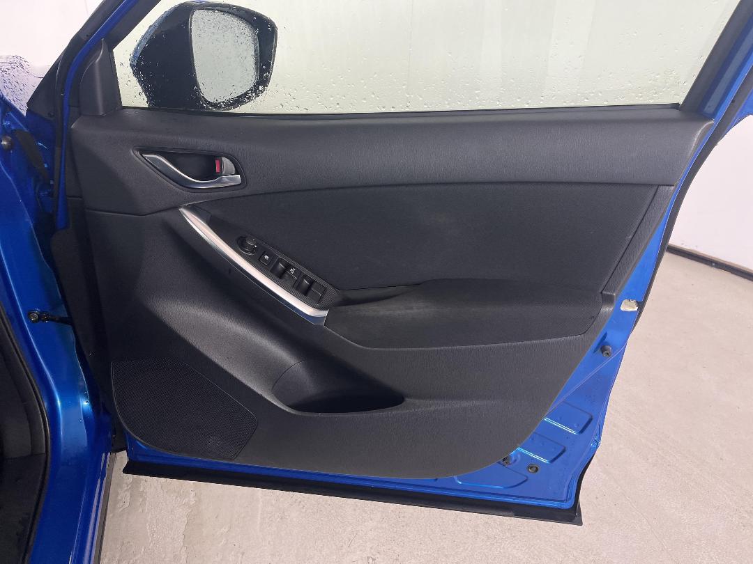 Photo '15' of Mazda CX-5 Photo '15' of Mazda CX-5