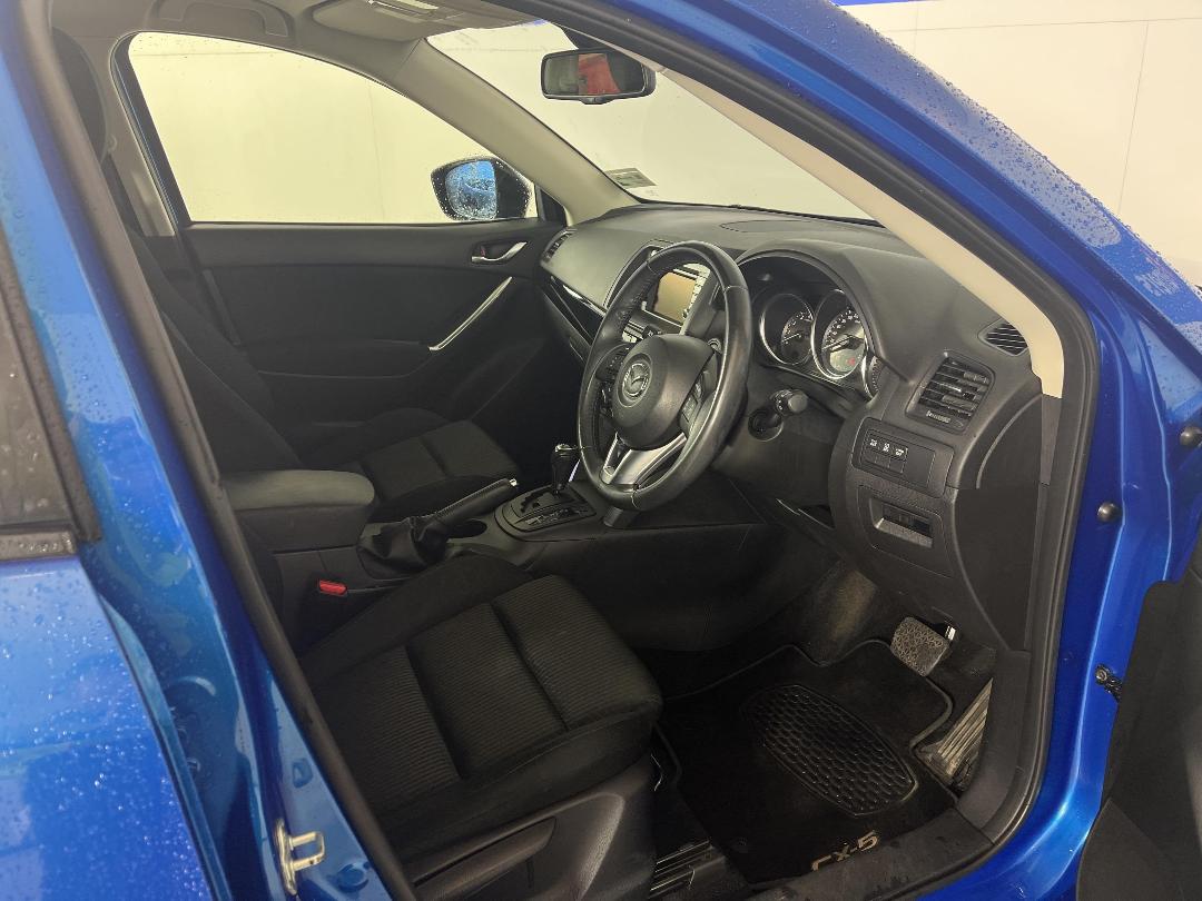 Photo '16' of Mazda CX-5 Photo '16' of Mazda CX-5