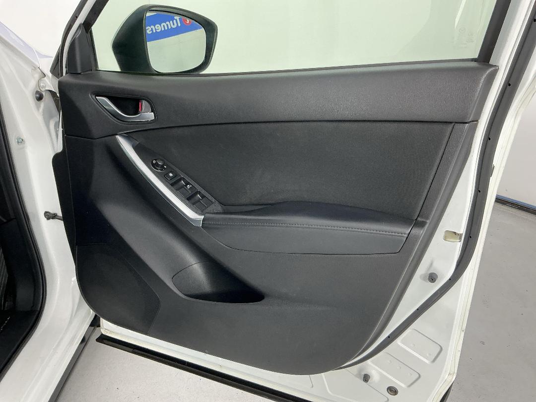 Photo '15' of Mazda CX-5