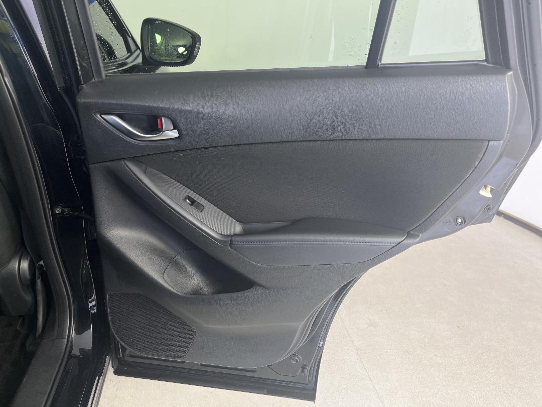 Photo '19' of Mazda CX-5 Photo '19' of Mazda CX-5