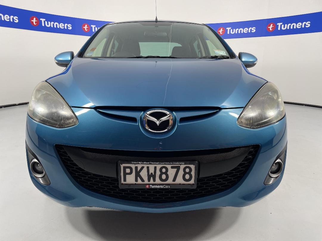 Photo '2' of Mazda Demio Photo '2' of Mazda Demio