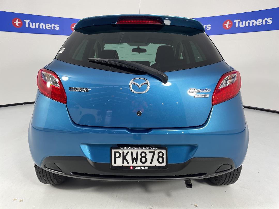 Photo '6' of Mazda Demio Photo '6' of Mazda Demio