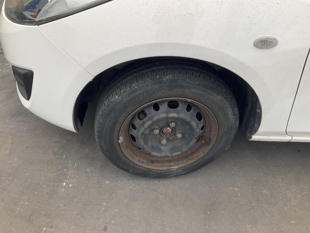 Photo '7' of Mazda Demio Photo '7' of Mazda Demio