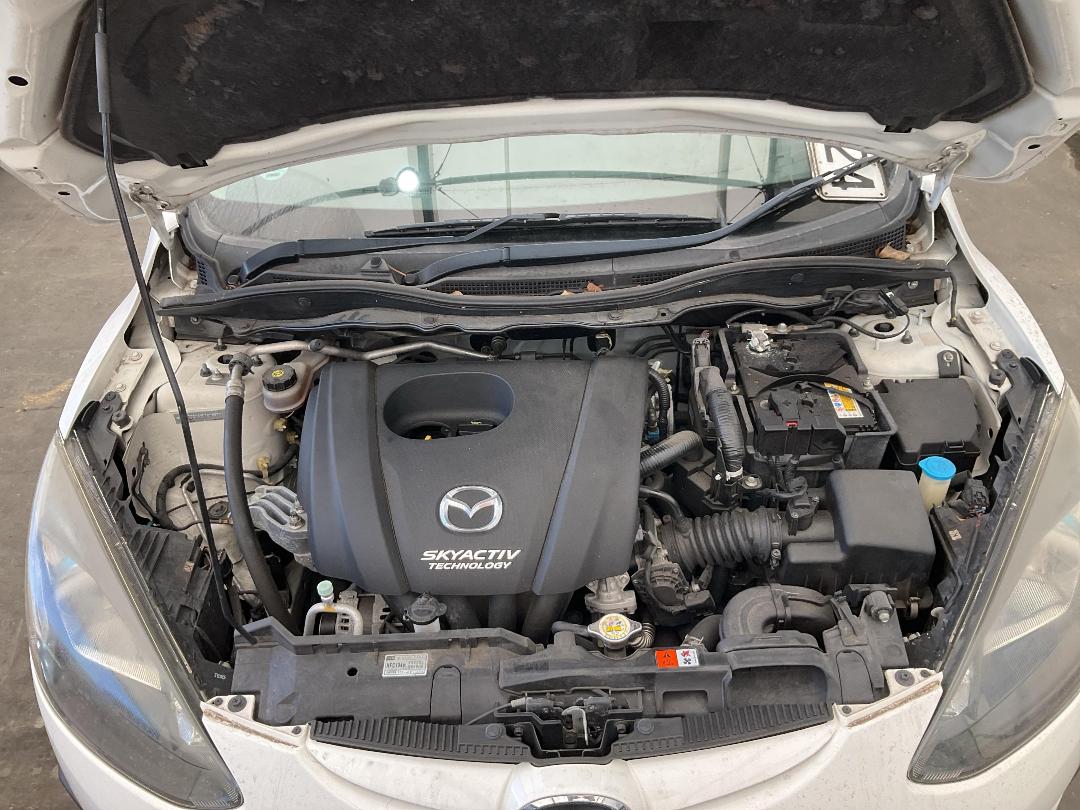 Photo '21' of Mazda Demio Photo '21' of Mazda Demio