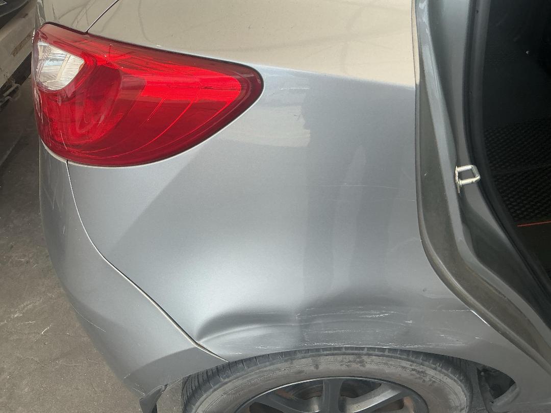 Photo '14' of Mazda Demio Photo '14' of Mazda Demio