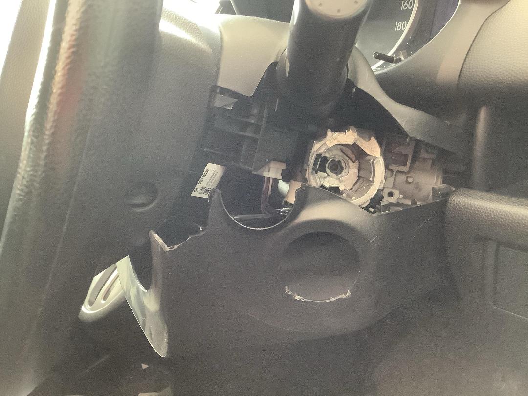 Photo '8' of Mazda Demio