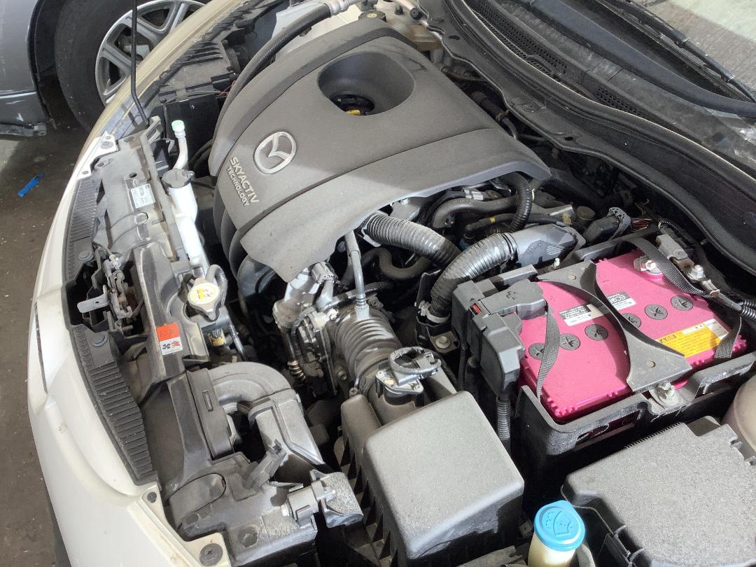 Photo '10' of Mazda Demio