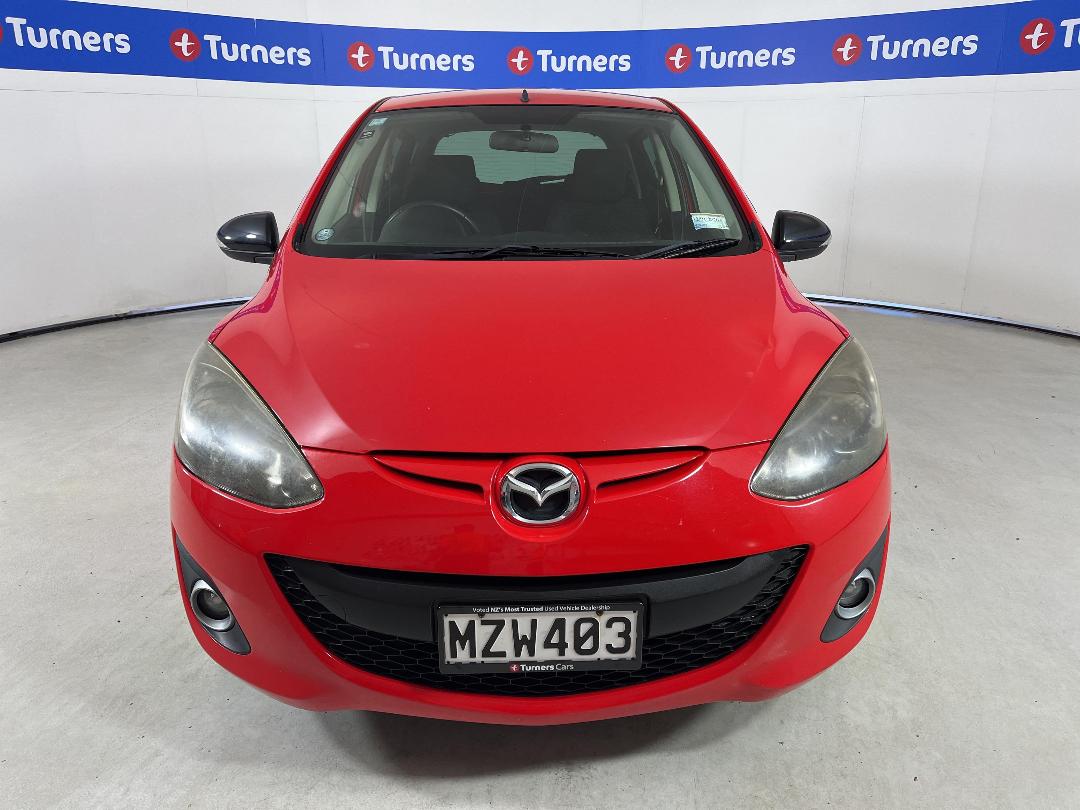 Photo '2' of Mazda Demio