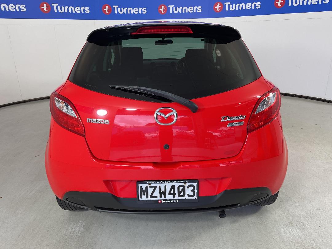 Photo '6' of Mazda Demio