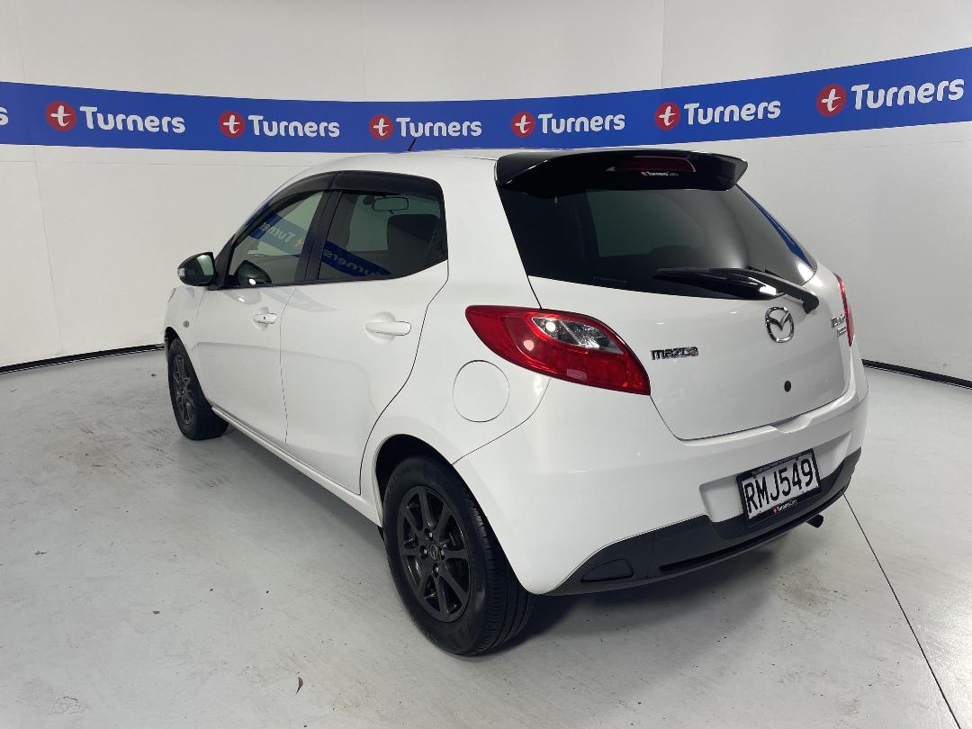 Photo '5' of Mazda Demio