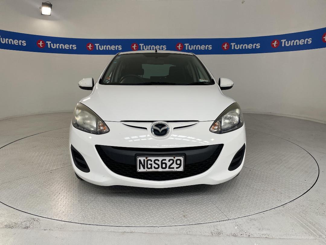 Photo '2' of Mazda Demio