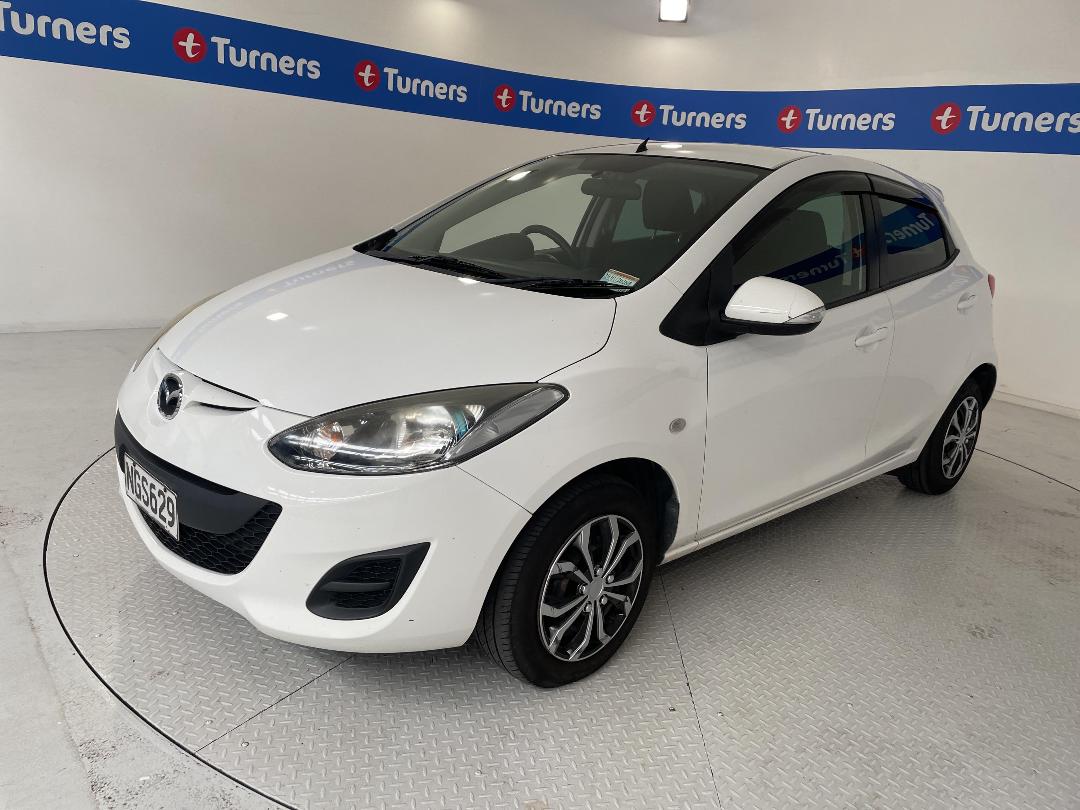 Photo '4' of Mazda Demio