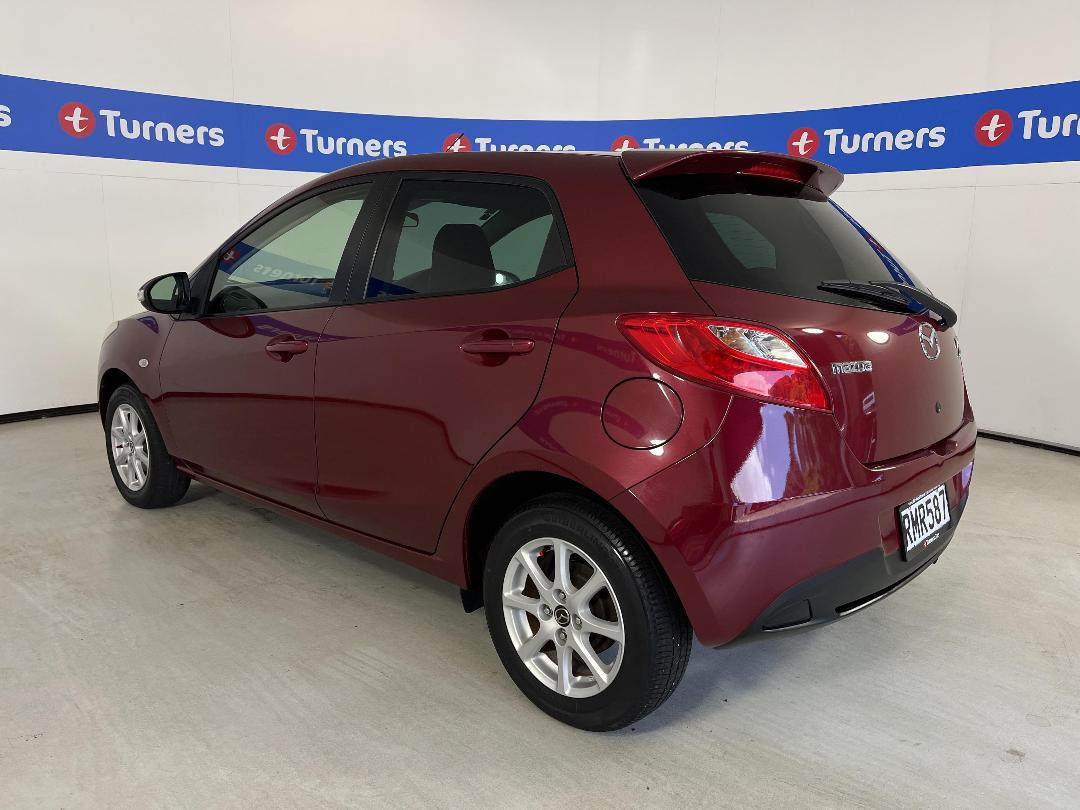 Photo '5' of Mazda Demio Photo '5' of Mazda Demio