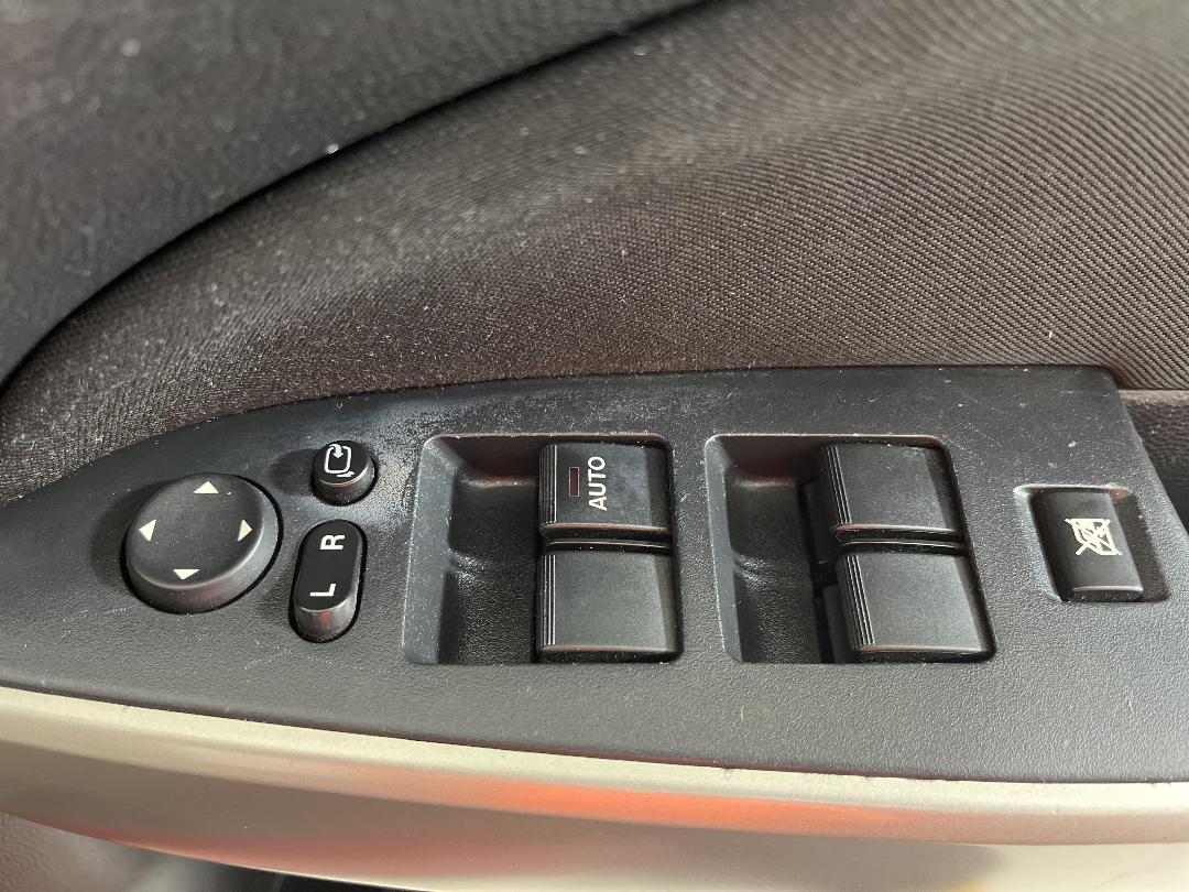 Photo '25' of Mazda Demio Photo '25' of Mazda Demio