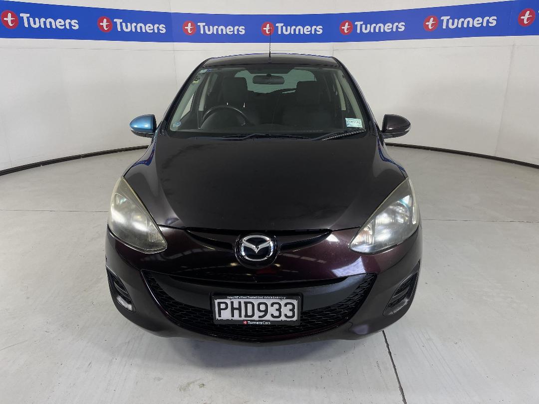 Photo '2' of Mazda Demio