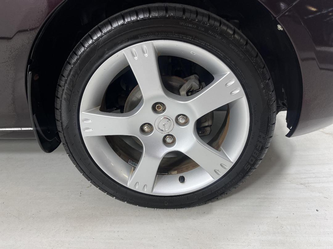 Photo '9' of Mazda Demio