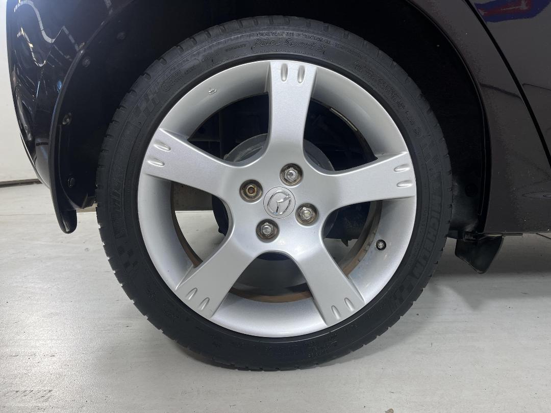 Photo '12' of Mazda Demio