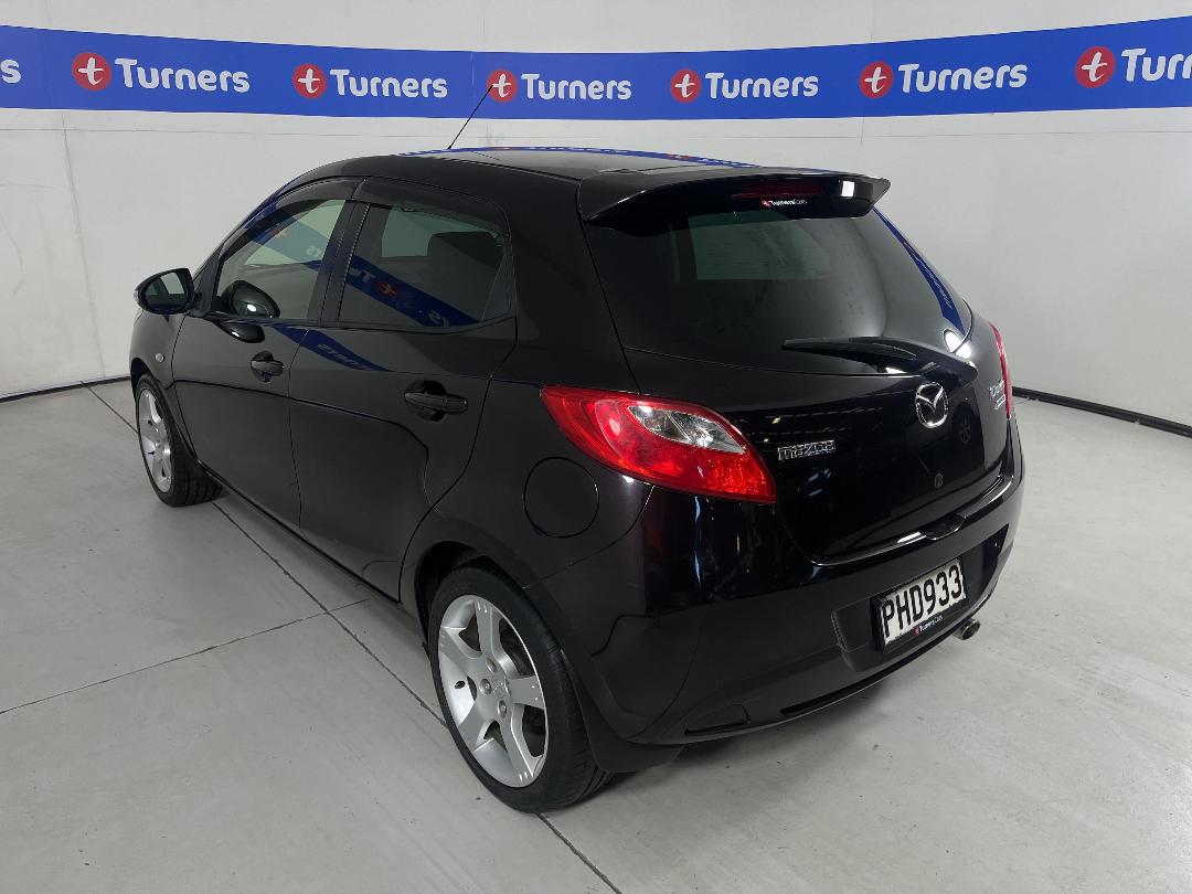 Photo '5' of Mazda Demio