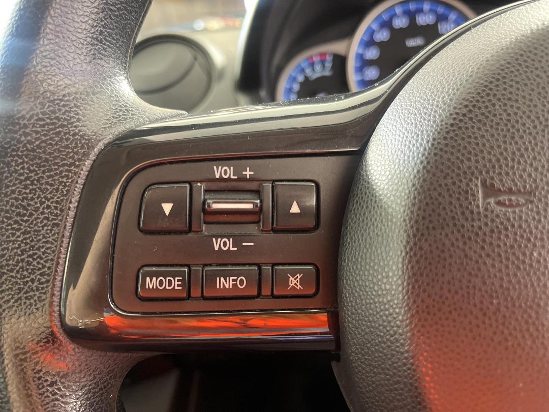 Photo '25' of Mazda Demio