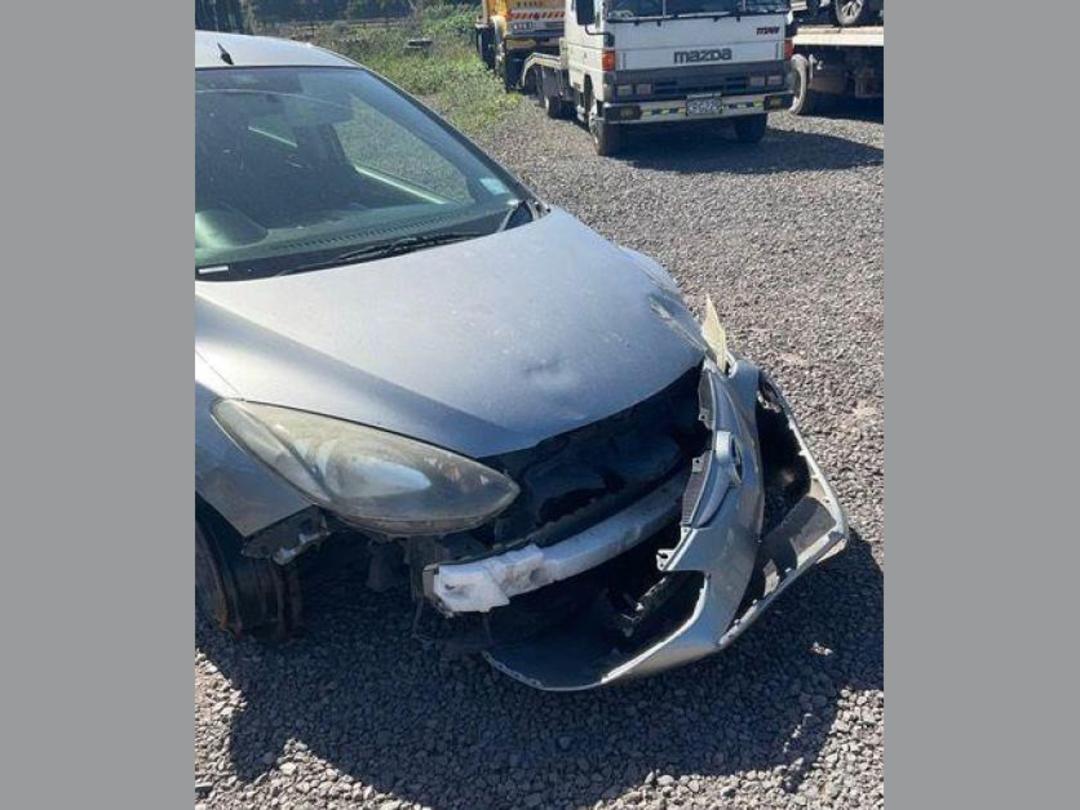 Photo '14' of Mazda Demio 1300