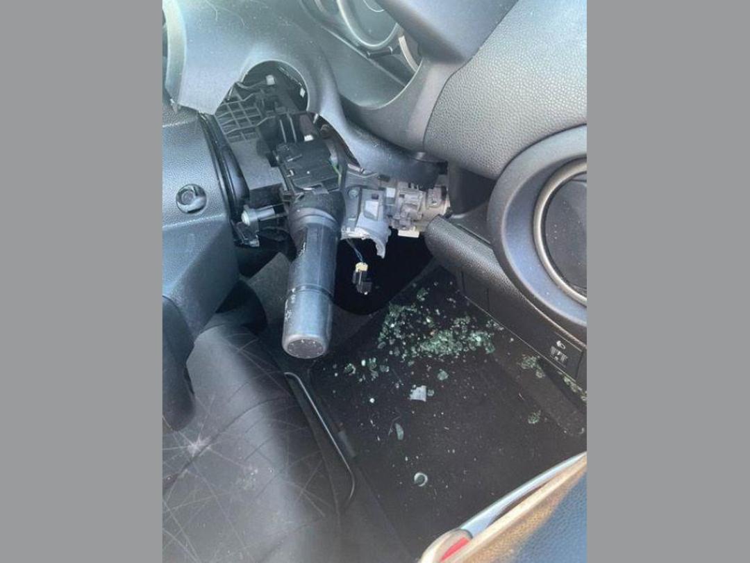 Photo '20' of Mazda Demio 1300